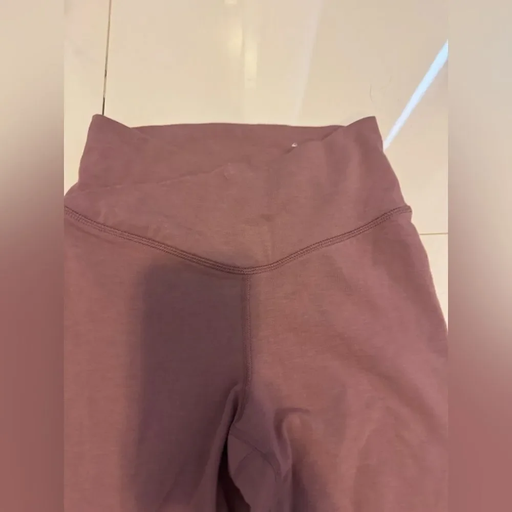 Old Navy Mauve Leggings #23